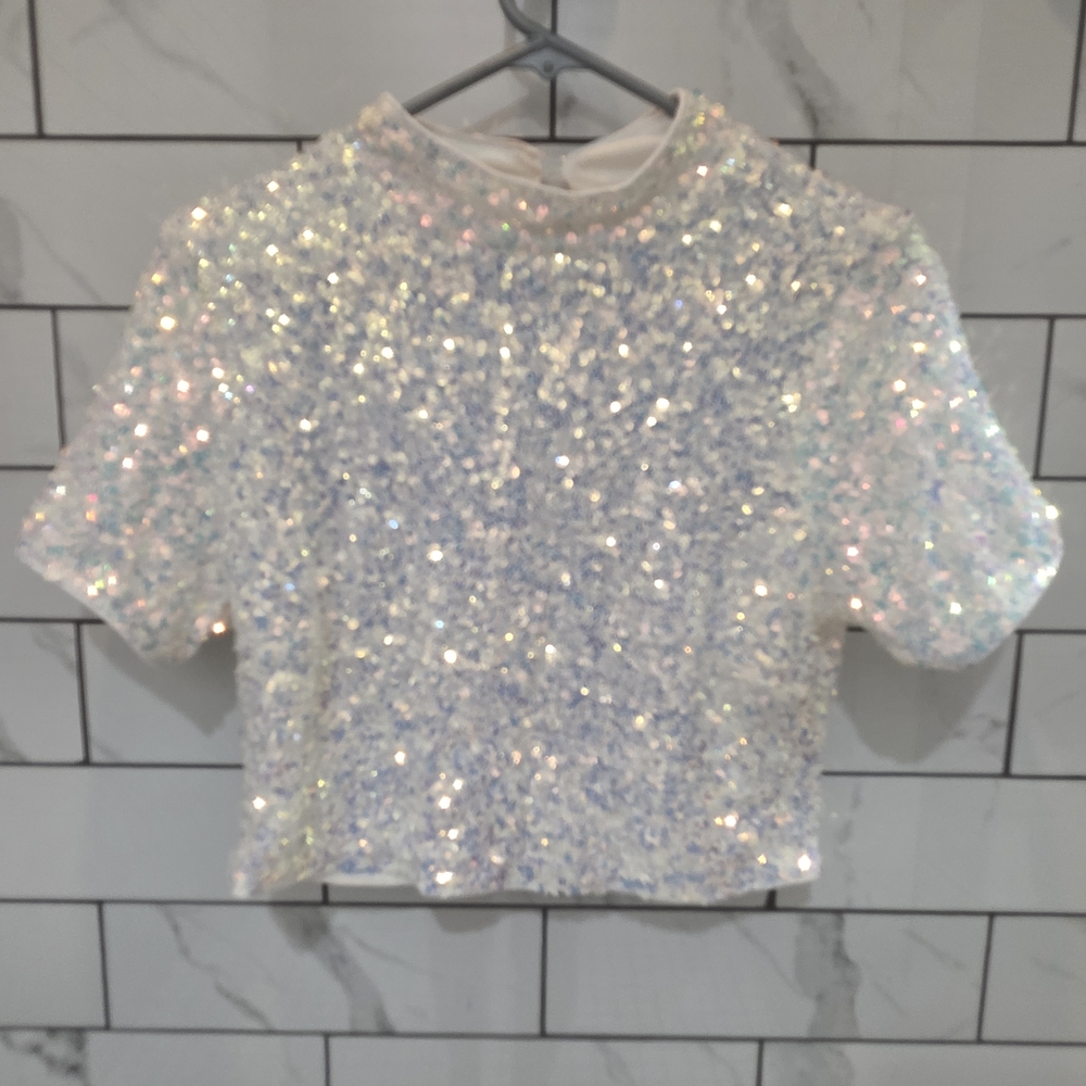 Sequin Short Sleeve Crop Top